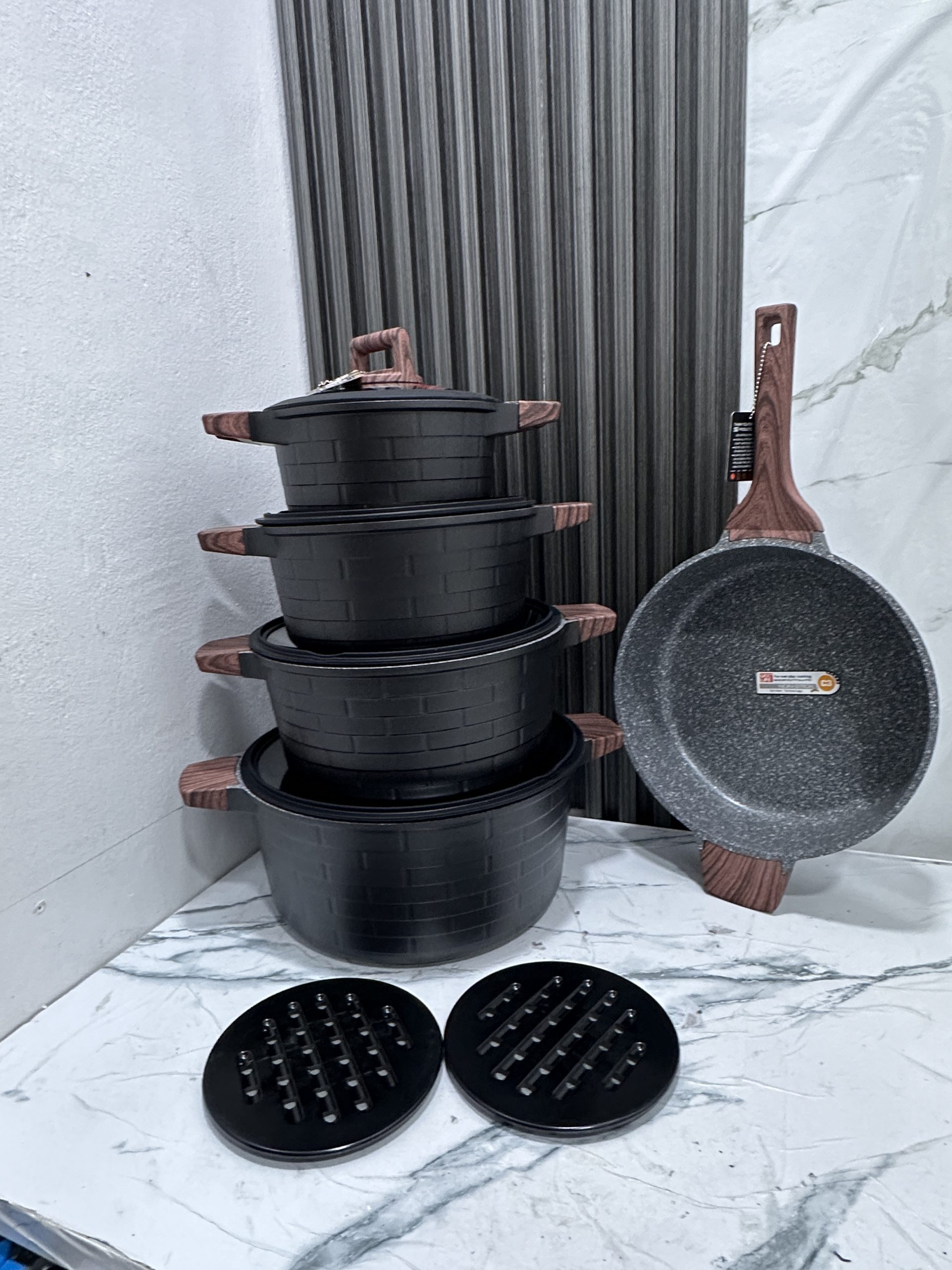 Ucc life brick 5pcs cookware set