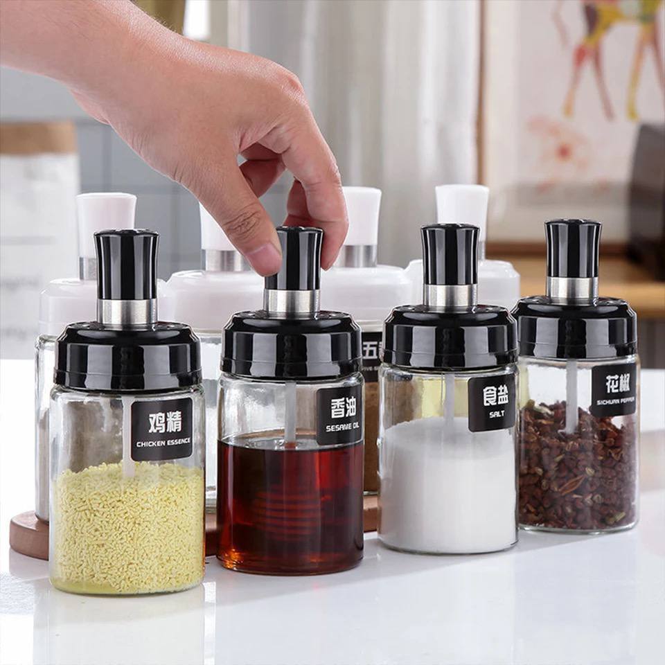 200ml glass spice container