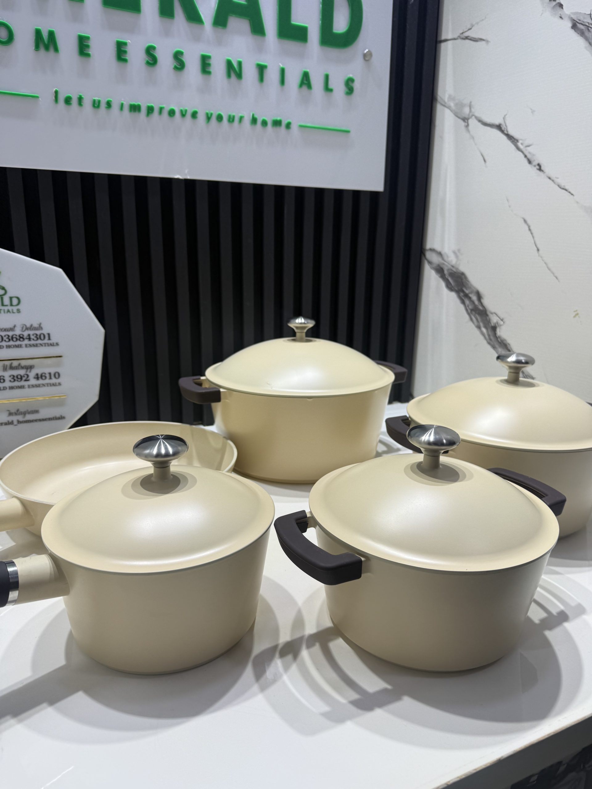 5pcs diecast vmigo pot set