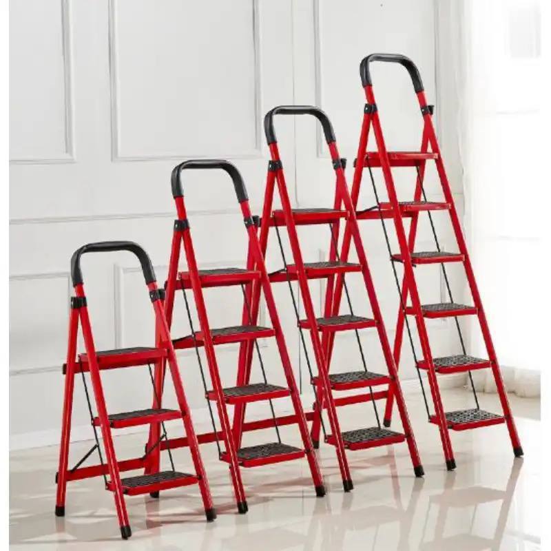 Foldable ladder (red and black)